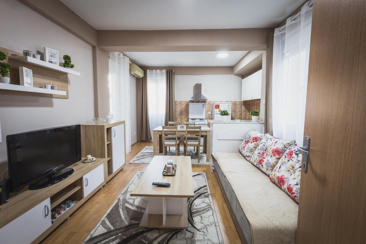 Axios Apartment ゲヴゲリヤ エクステリア 写真