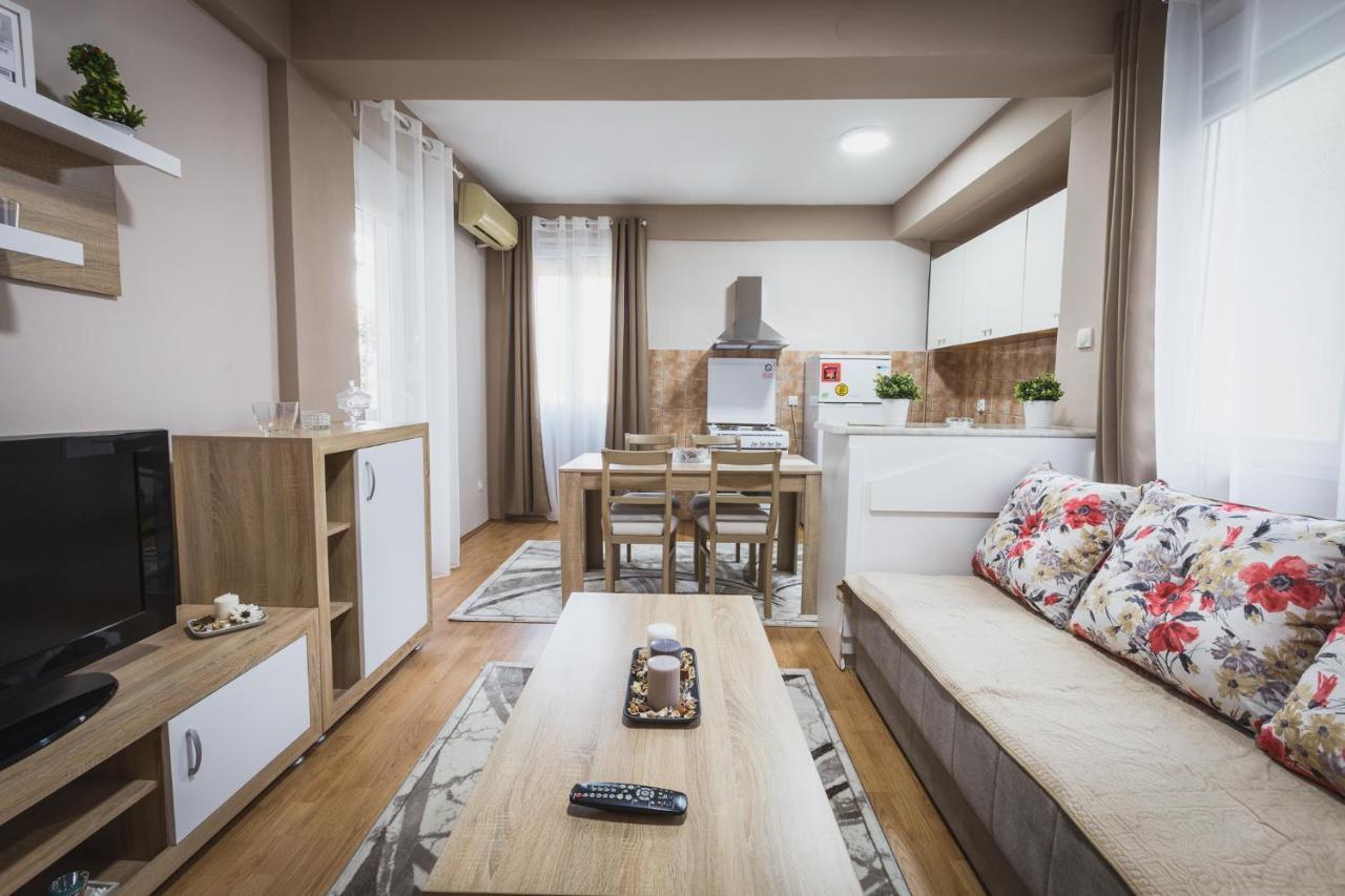 Axios Apartment ゲヴゲリヤ エクステリア 写真