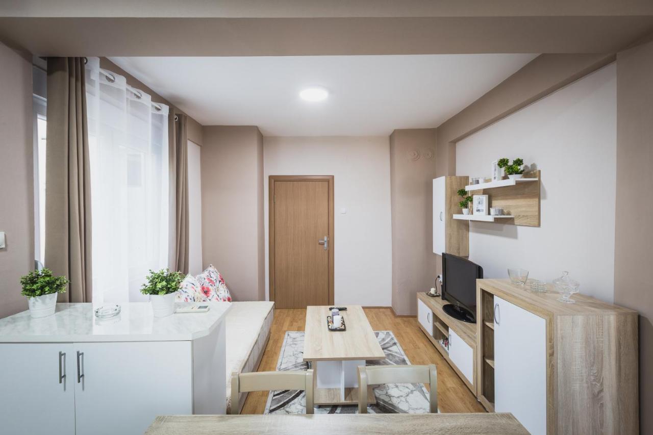 Axios Apartment ゲヴゲリヤ エクステリア 写真